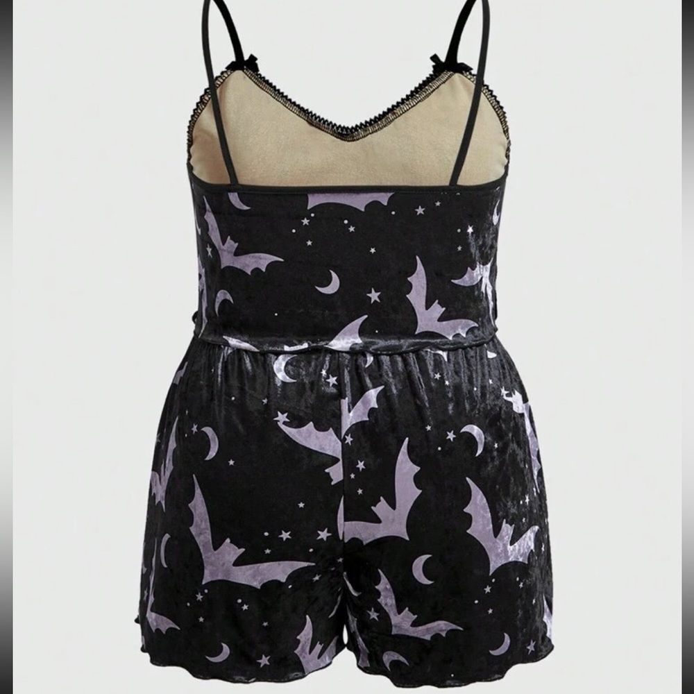 Bat Print velour Pajama set - Picture 2 of 2